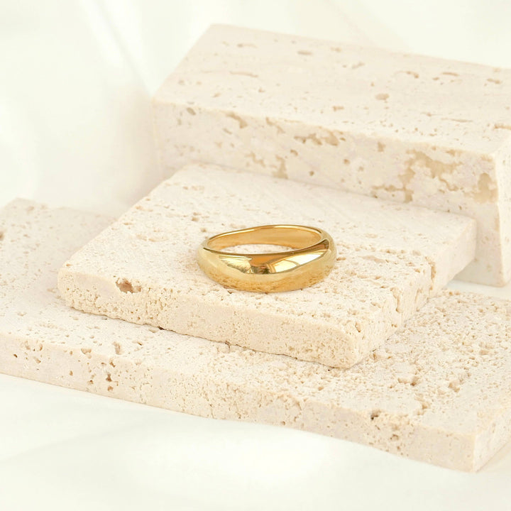 18k Gold Dome -Thin Dome Ring - Thick Band