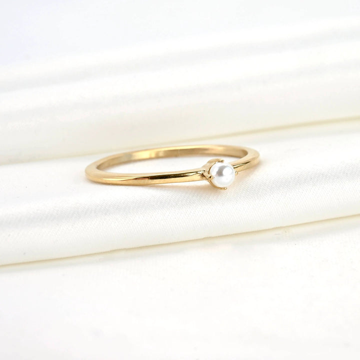 Solo Pearl Ring - Waterproof 18K Gold Minimalist Stacker Blueyejewelry