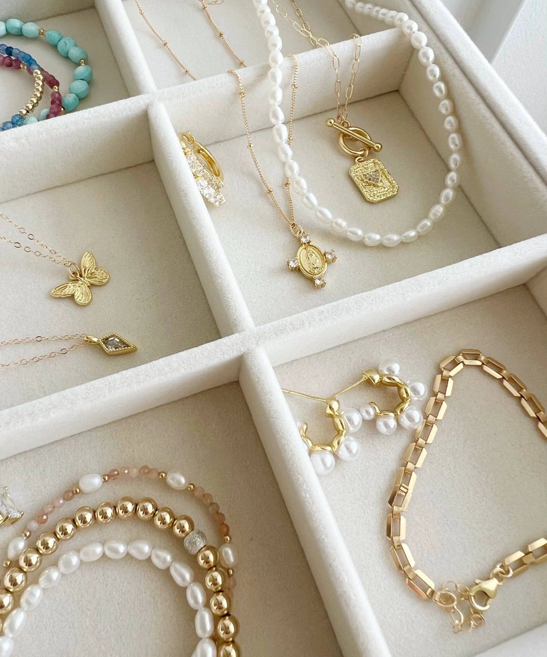 Camila Cross Necklace