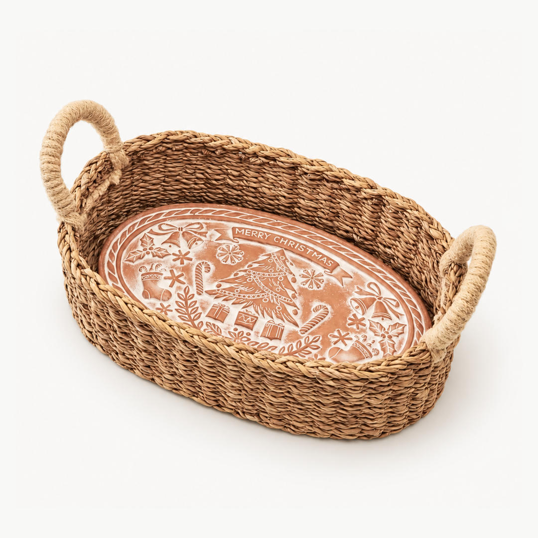 Handmade Bread Warmer &amp; Wicker Basket - Christmas Oval