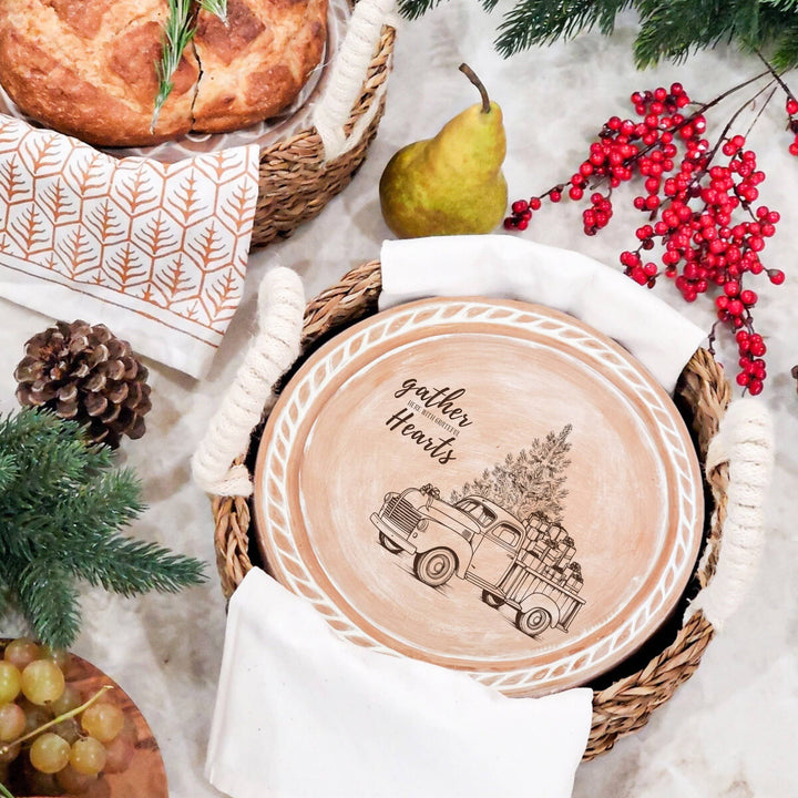 Handmade Bread Warmer & Wicker Basket - Christmas Round