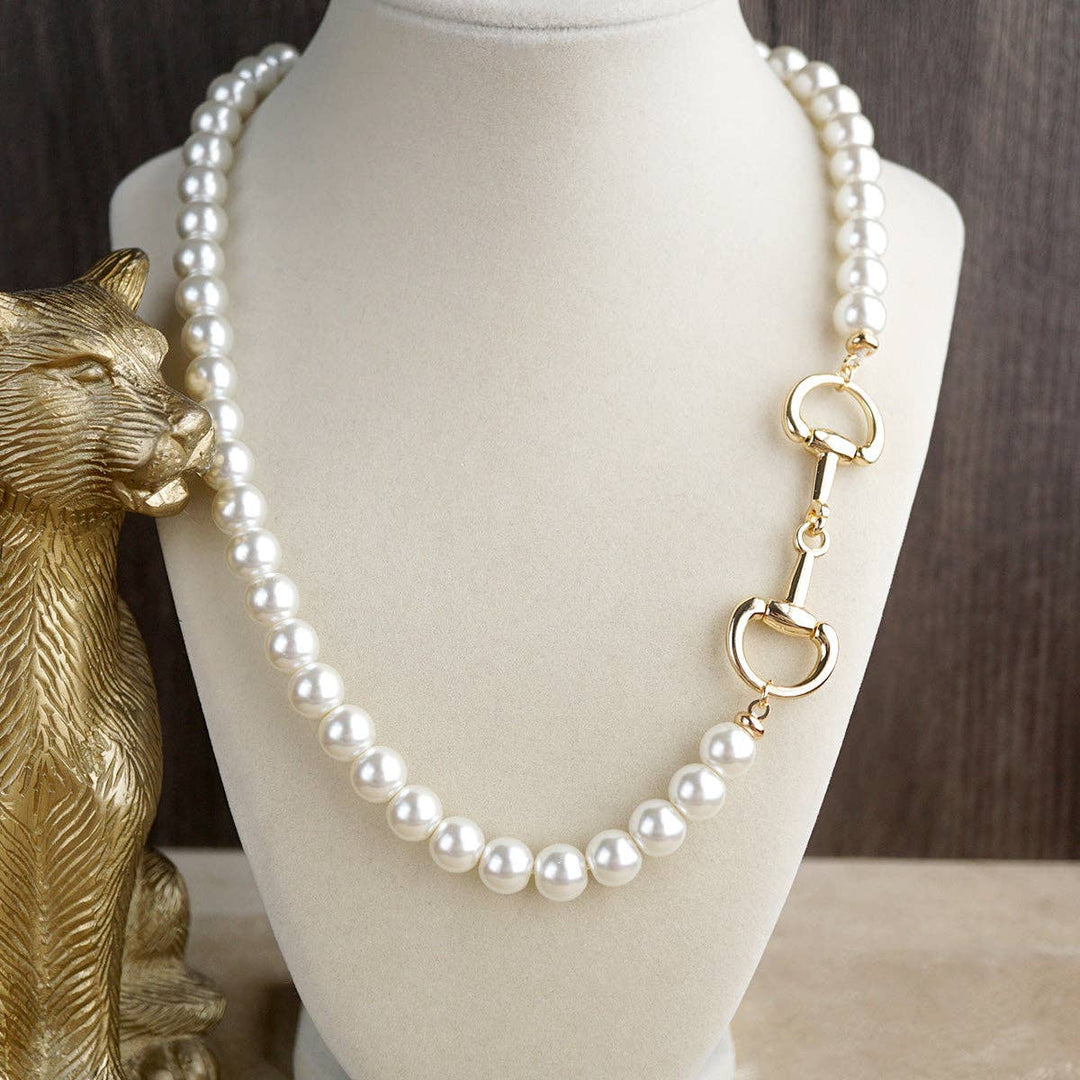 Acrylic Pearl Horse Bit Necklace – Equestrian Pearl Glow
