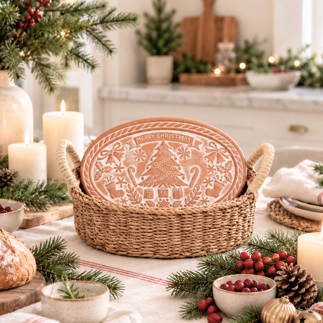 Handmade Bread Warmer &amp; Wicker Basket - Christmas Oval