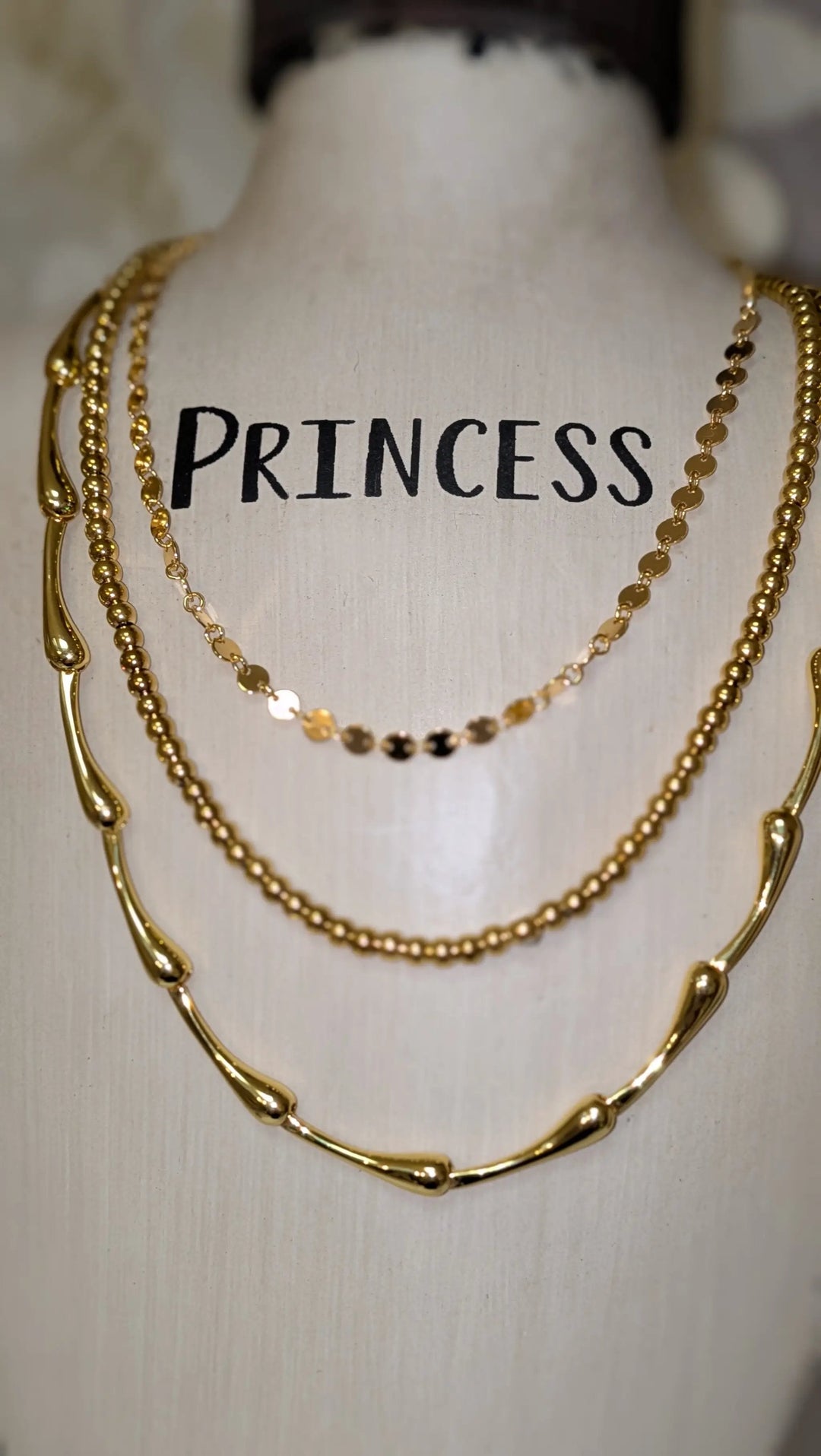 Luxe Sequin Disc Chain Necklace True by Kristy Jewelry