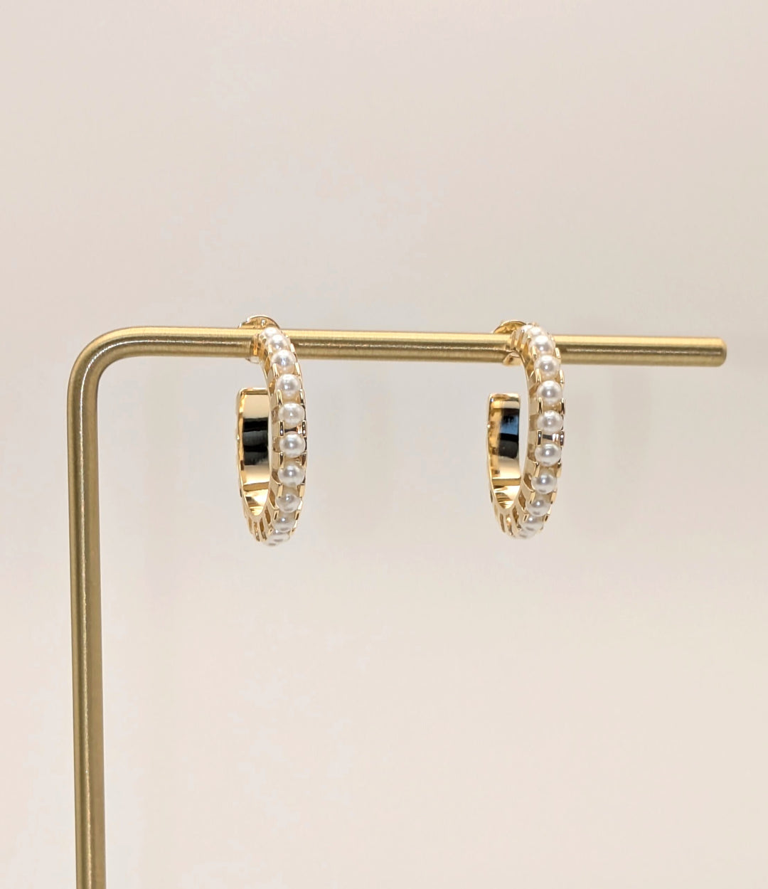 18k Gold Filled 22mm Pearl C-Hoop Earrings