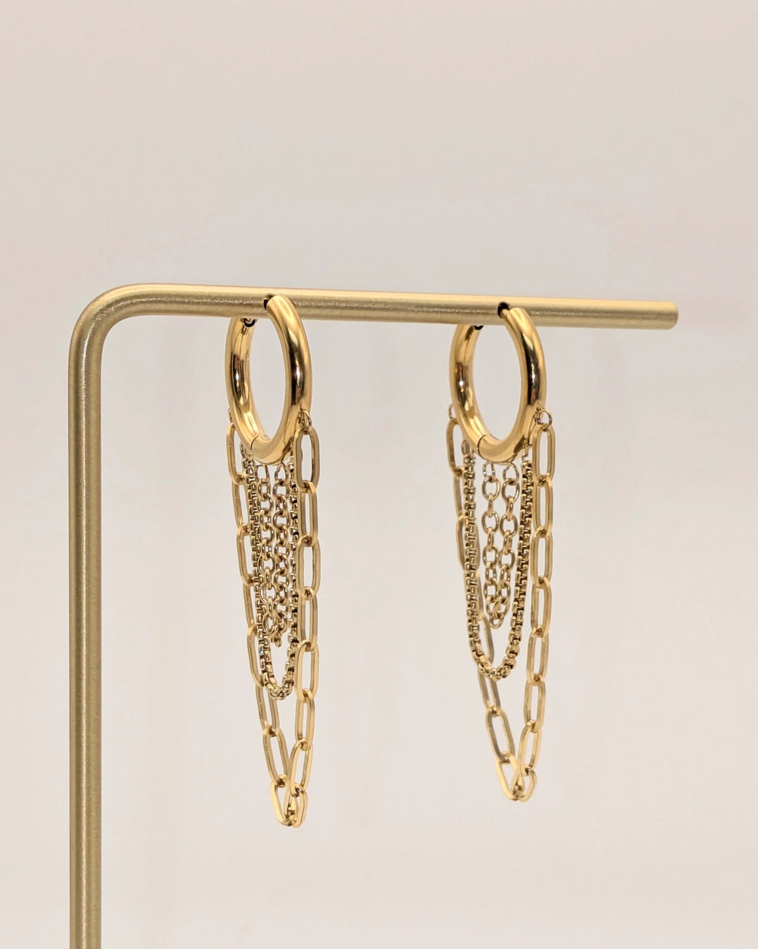 Vianne 18K Gold Non-Tarnish Multi Chain Drop Earrings Flânerie by MAIQ