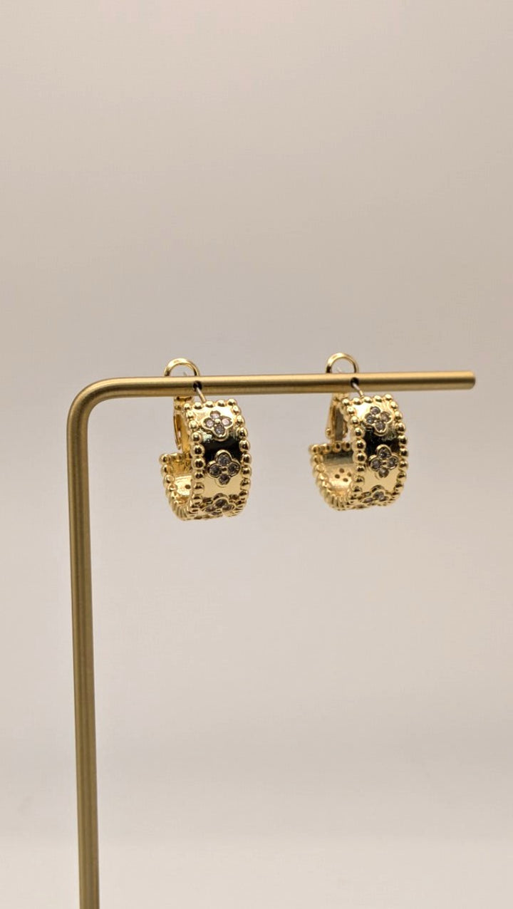 Ismaël 18K Gold Vintage Floral Hoop Earrings - CZ Statement Hoops