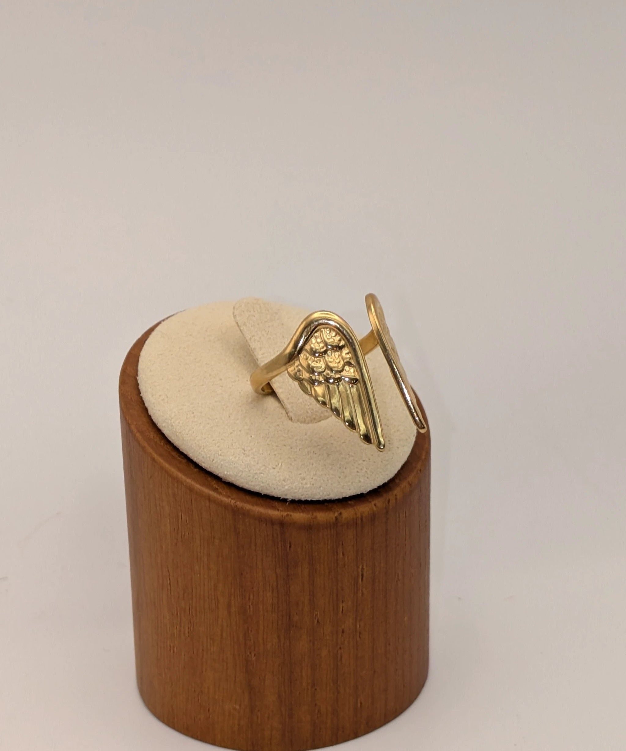 Silvane 18K Gold Non-Tarnish Angel Wing Ring Flânerie by MAIQ