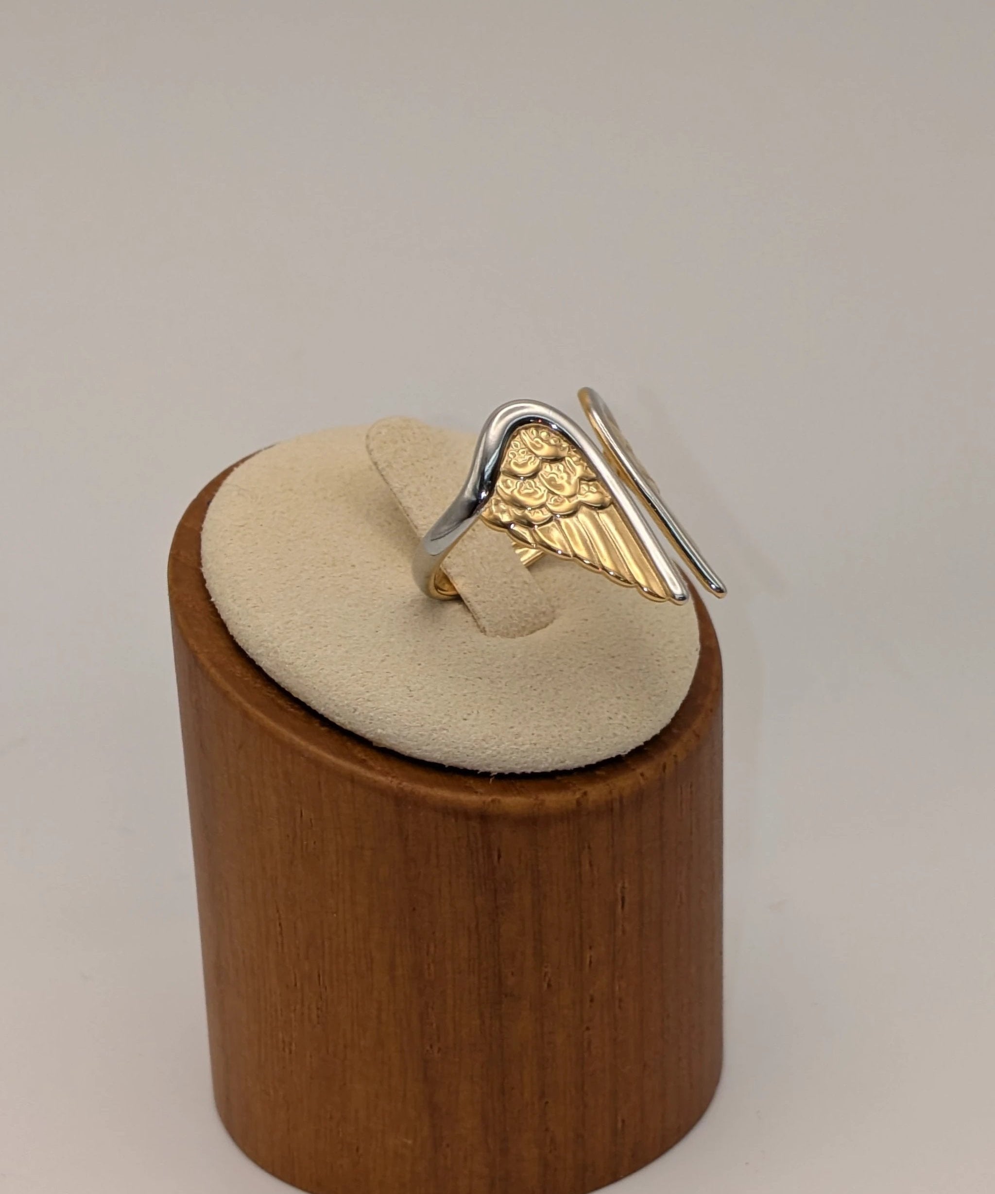 Silvane 18K Gold Non-Tarnish Angel Wing Ring Flânerie by MAIQ