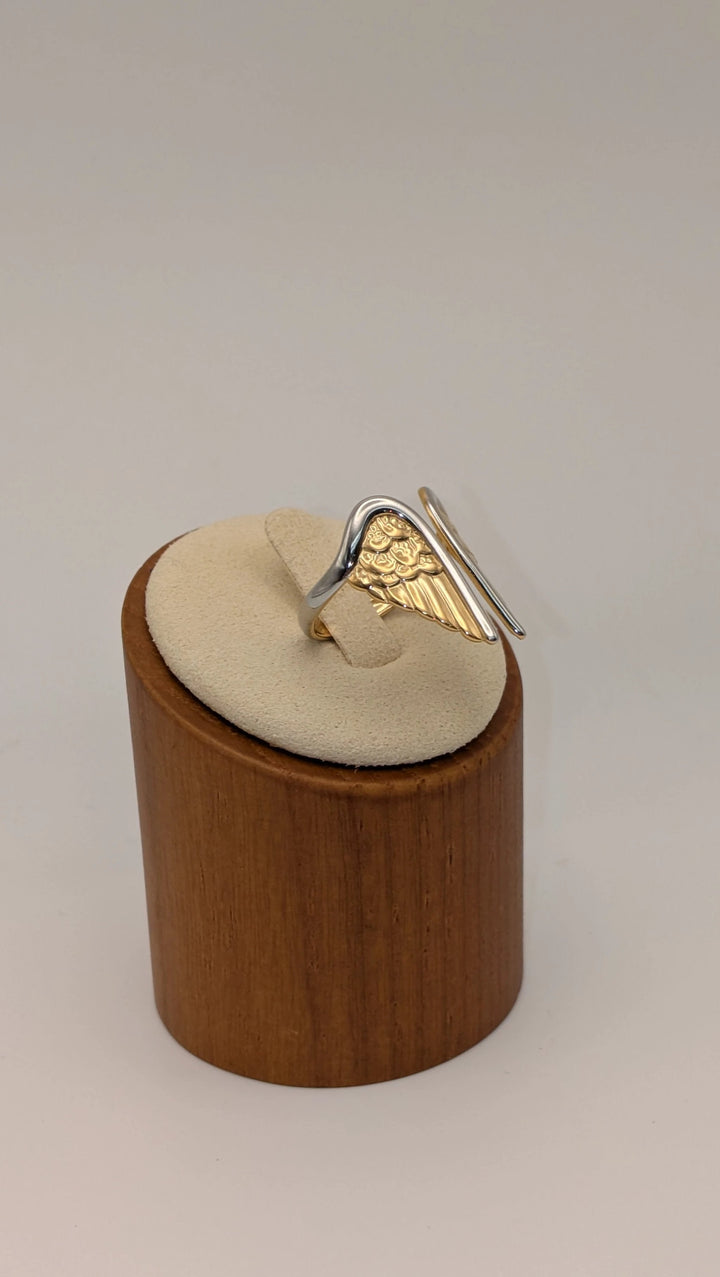 Silvane 18K Gold Non-Tarnish Angel Wing Ring Flânerie by MAIQ