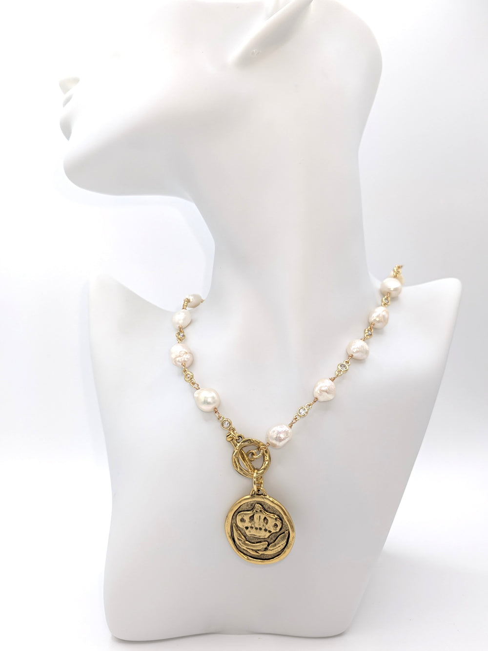 Queen bee pearl necklace VB&CO Designs Handmade Jewelry