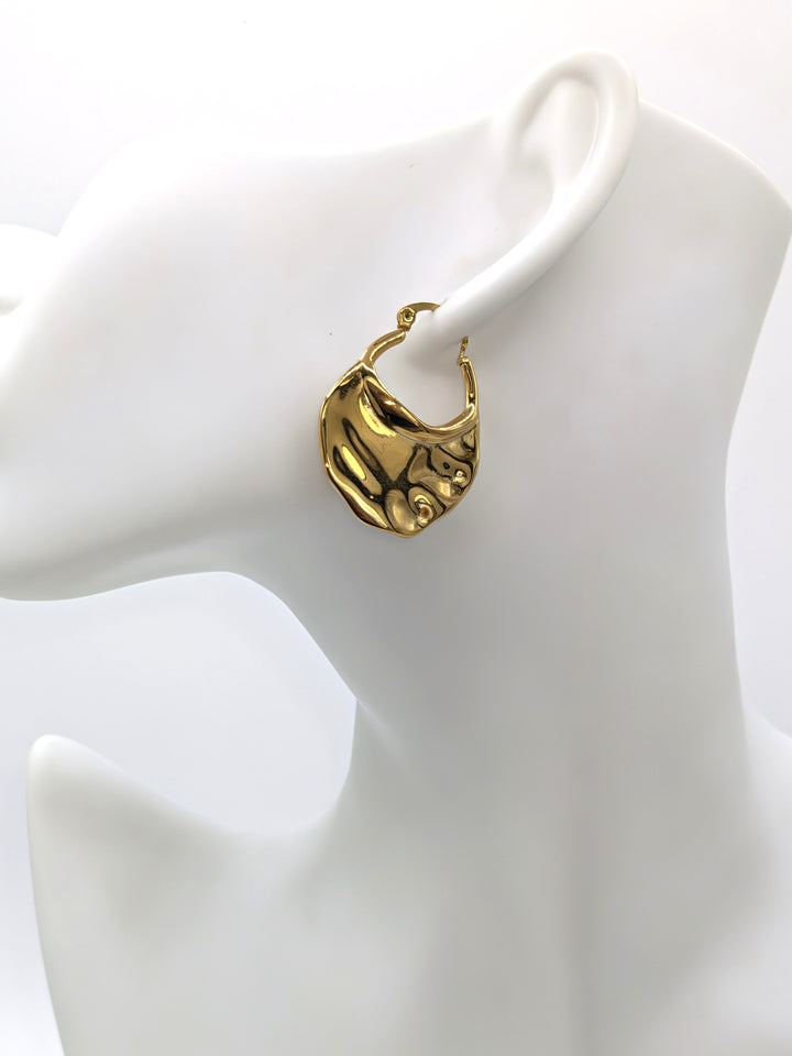Jinni 18K Gold Non-Tarnish Classic Hoop Earring Flânerie by MAIQ