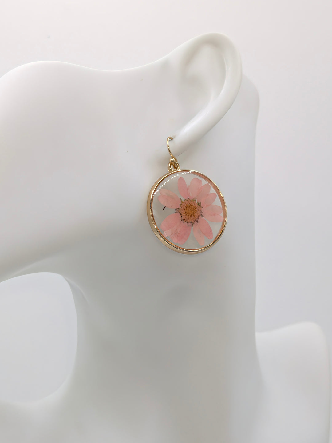 Pink Chrysanthemum Dried Flower Earrings ZAD