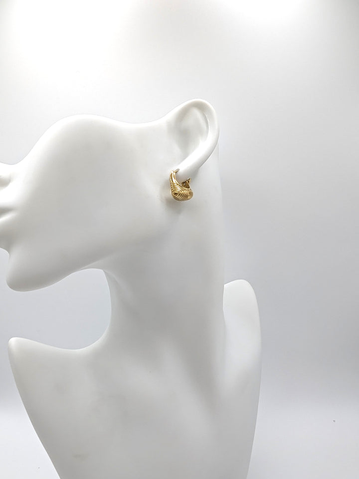 Prisme 18K Gold Textured Hoop Earrings Flânerie by MAIQ