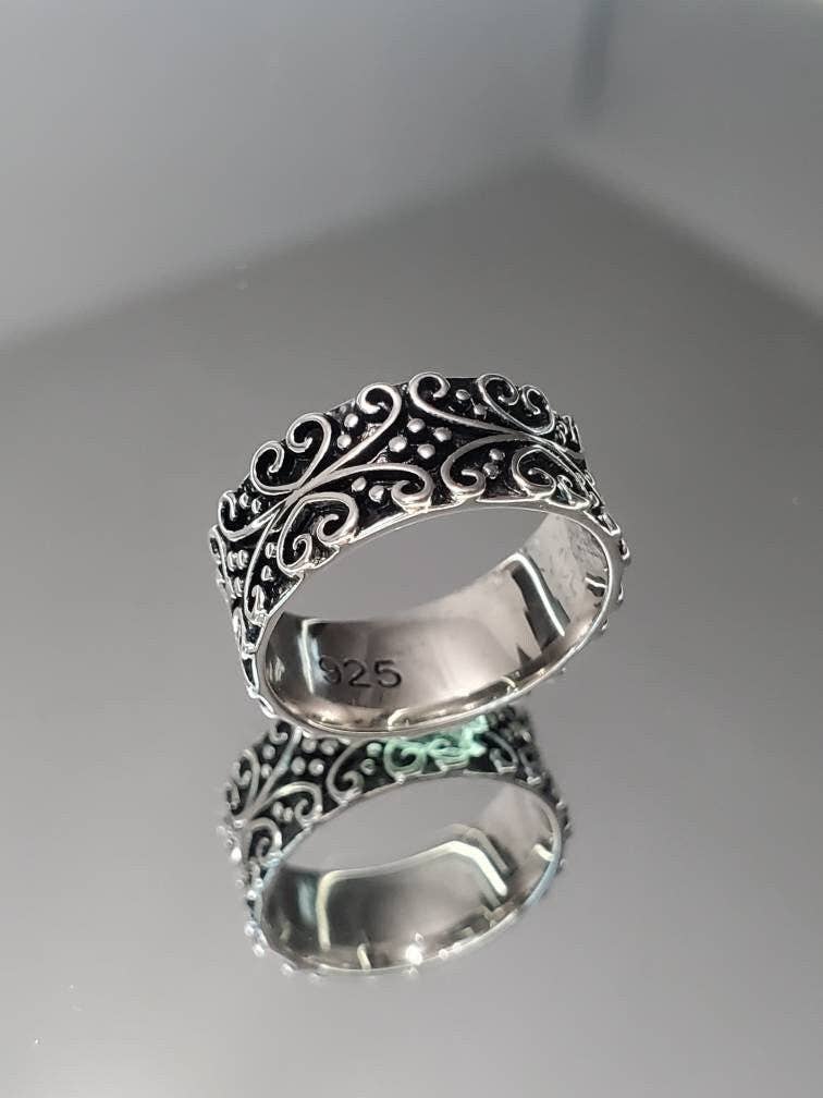 925 Sterling Silver with Oxidized Finish