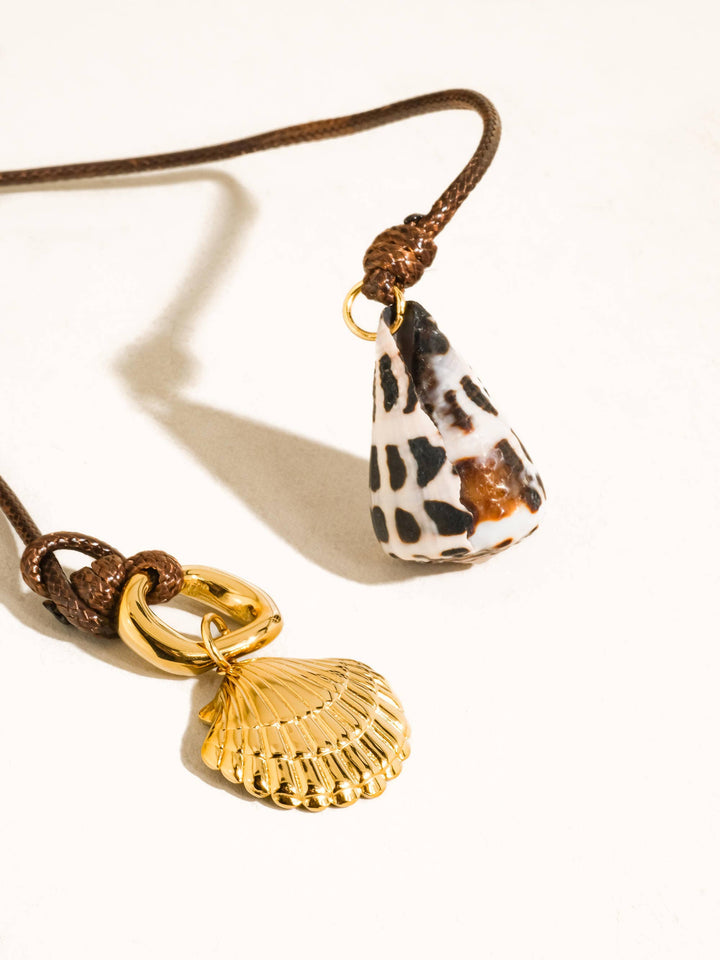 Chia 18K Gold Non-Tarnish Shell Charm Cord Necklace Flânerie by MAIQ