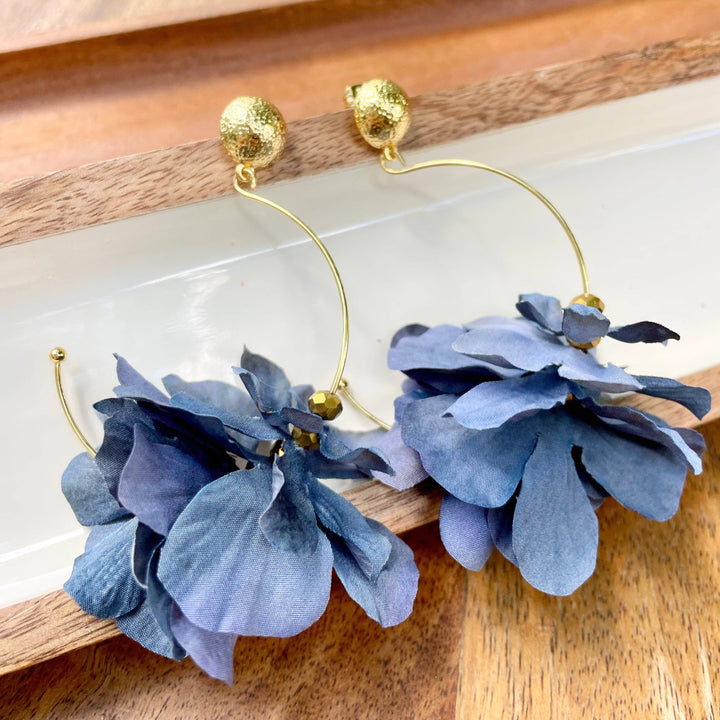 Gertrude's Flower Earrings ( Denim Blue )