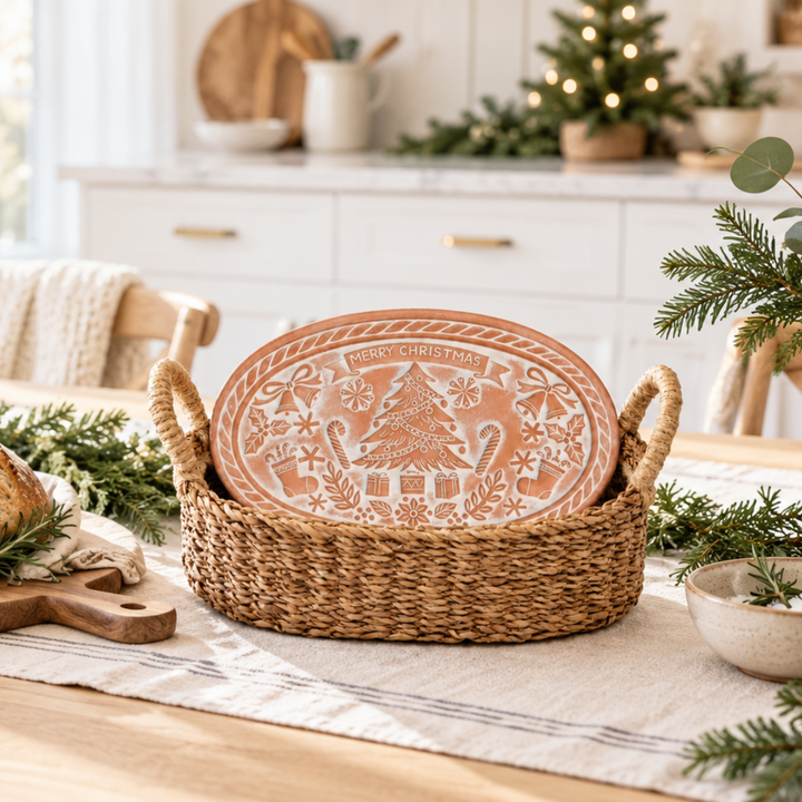 Handmade Bread Warmer &amp; Wicker Basket - Christmas Oval