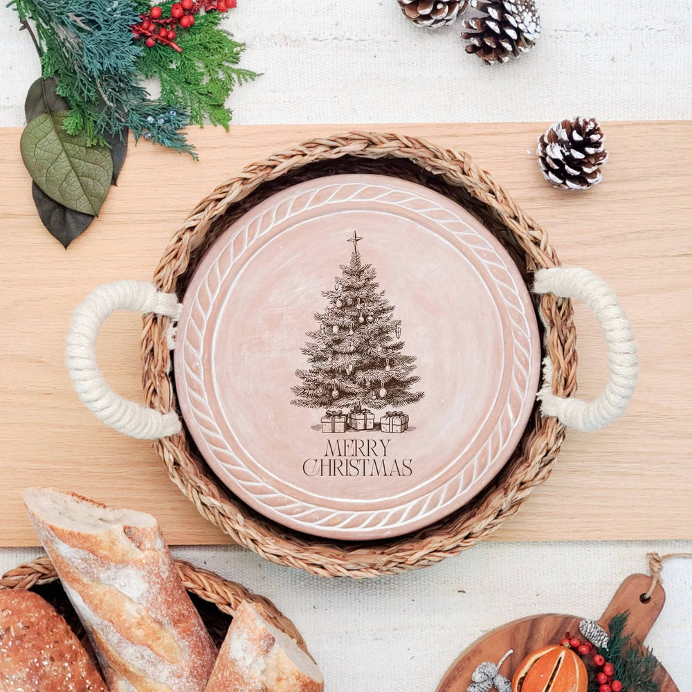 Handmade Bread Warmer & Wicker Basket - Christmas Round