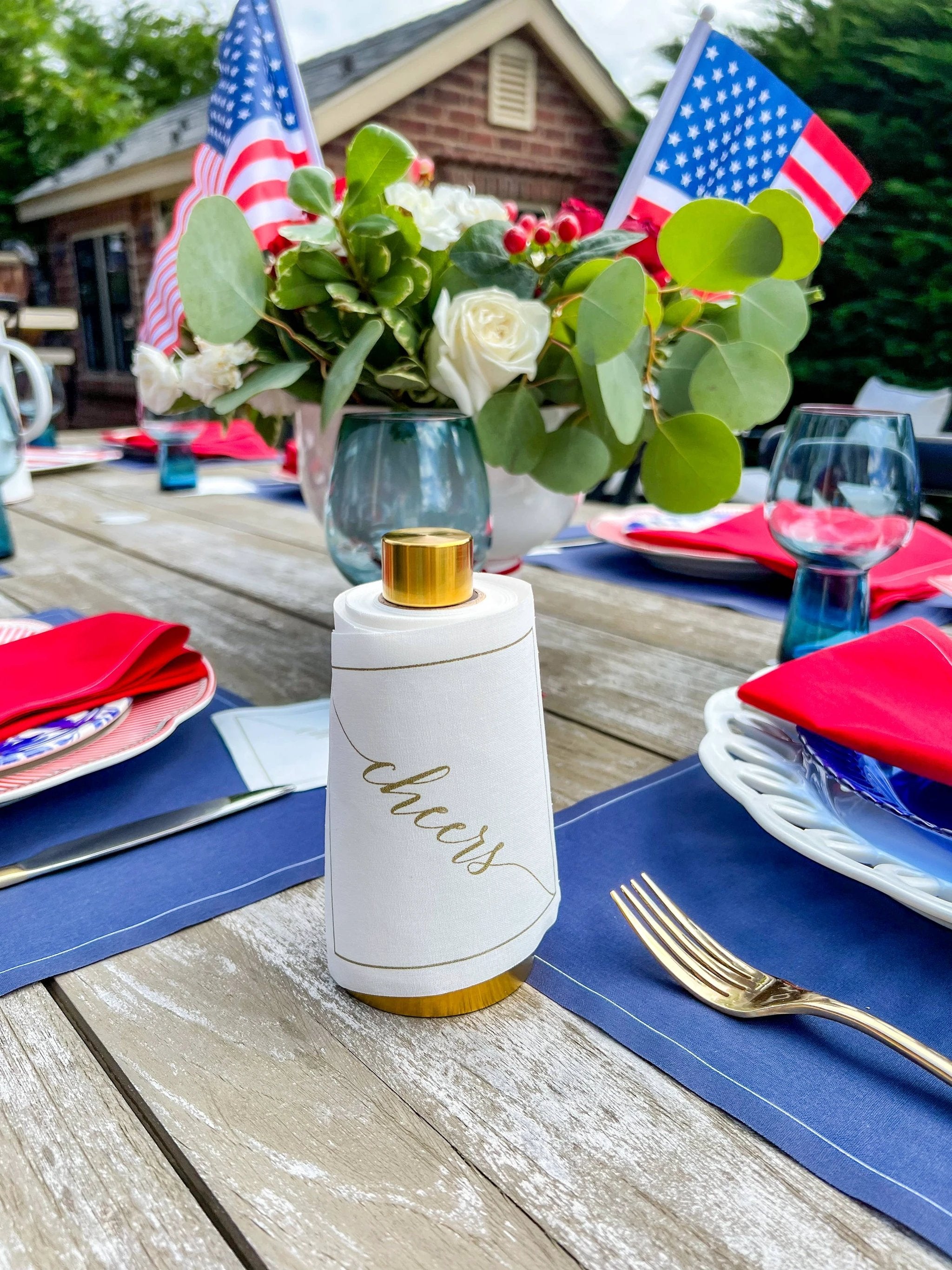 Golden Salute Cheers Luxury Disposable Cocktail Napkins