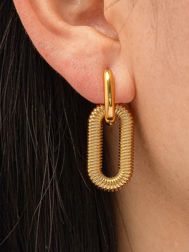 Kate 18K gold non-tarnish double chain hoop earring.