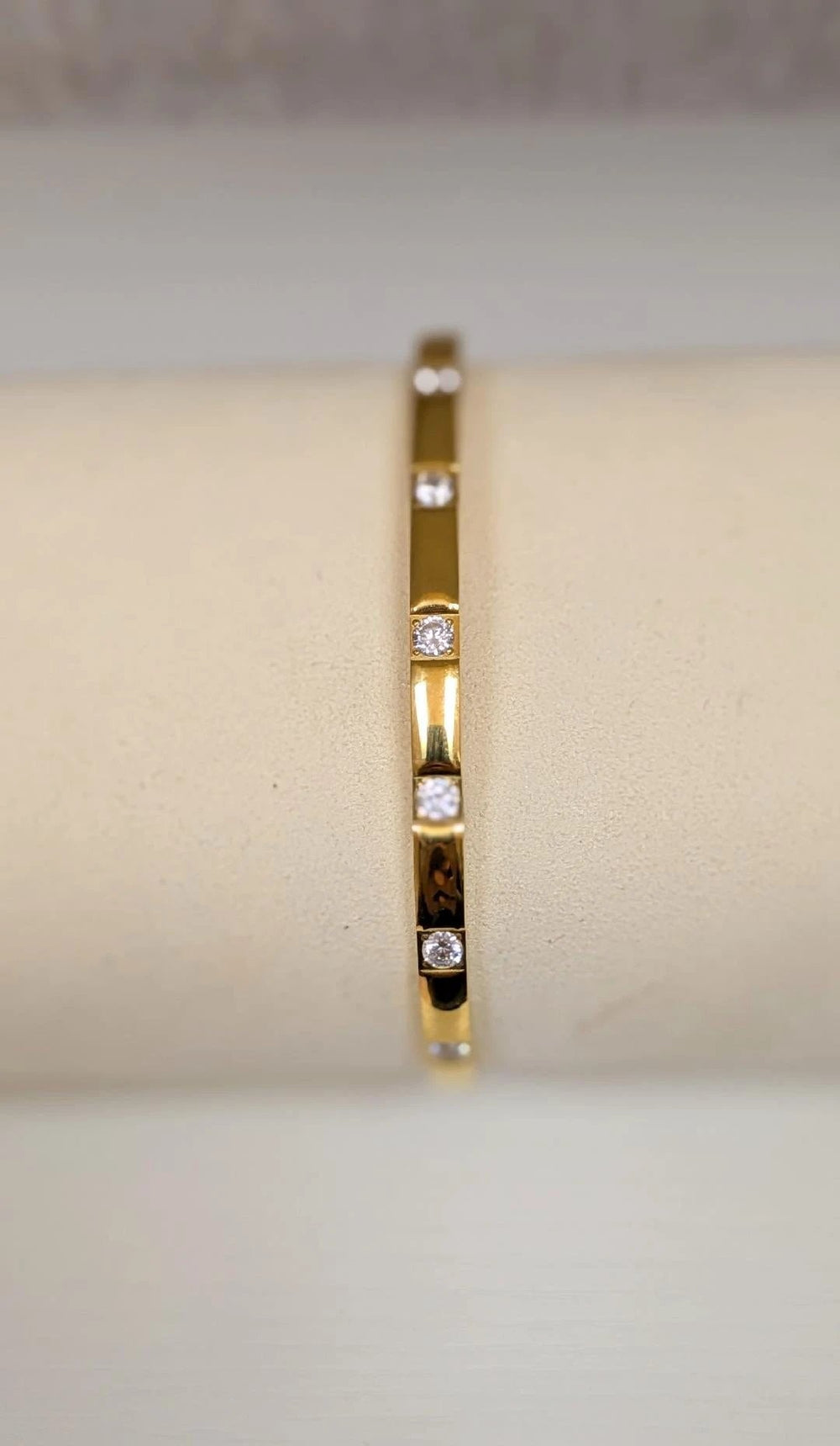 The Jamie Bracelet - Gold CHANSUTTPEARLS