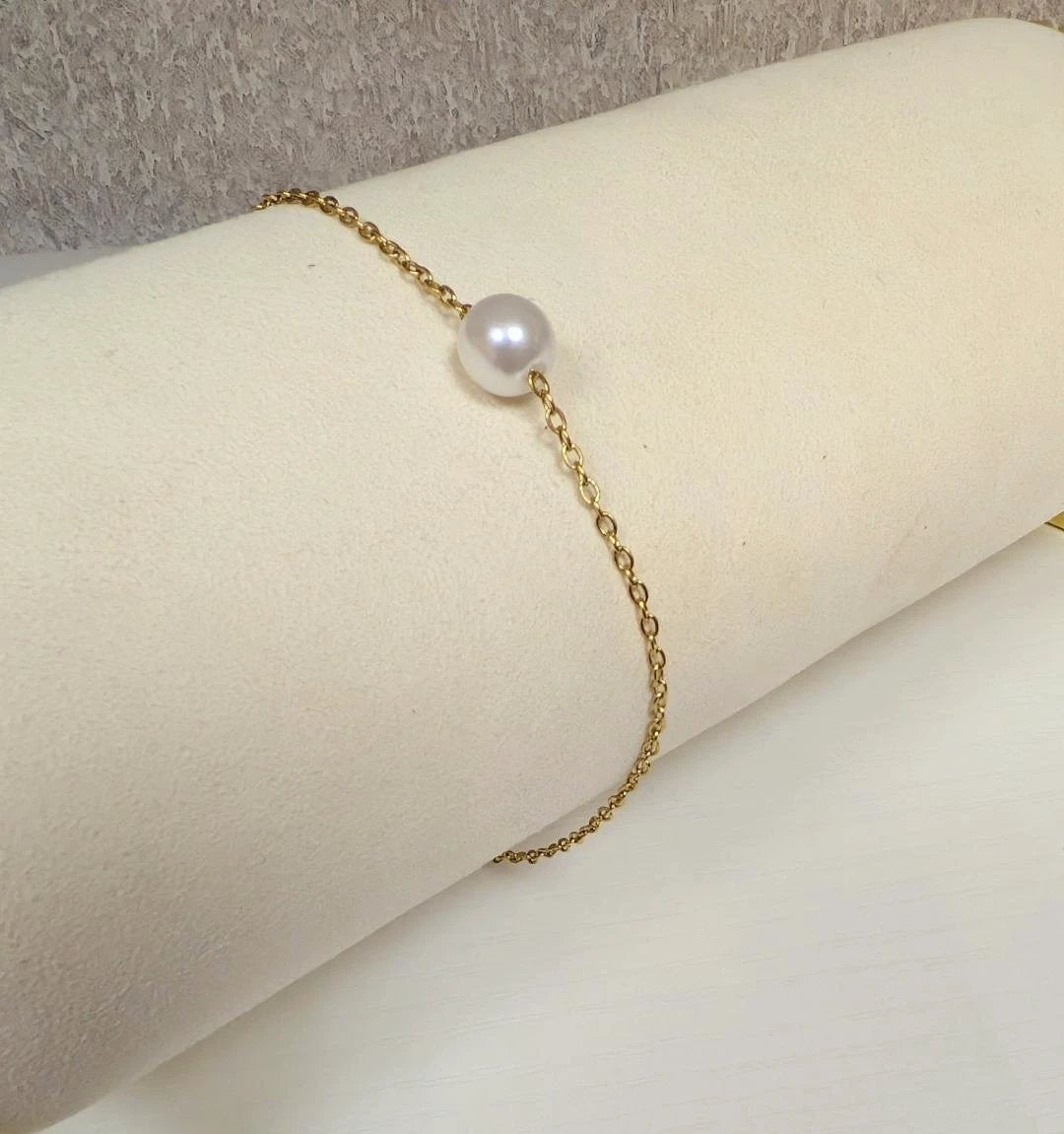 Pearl Bracelet - 18K Gold Plated Stainless Steel Delicate Chain Intensity