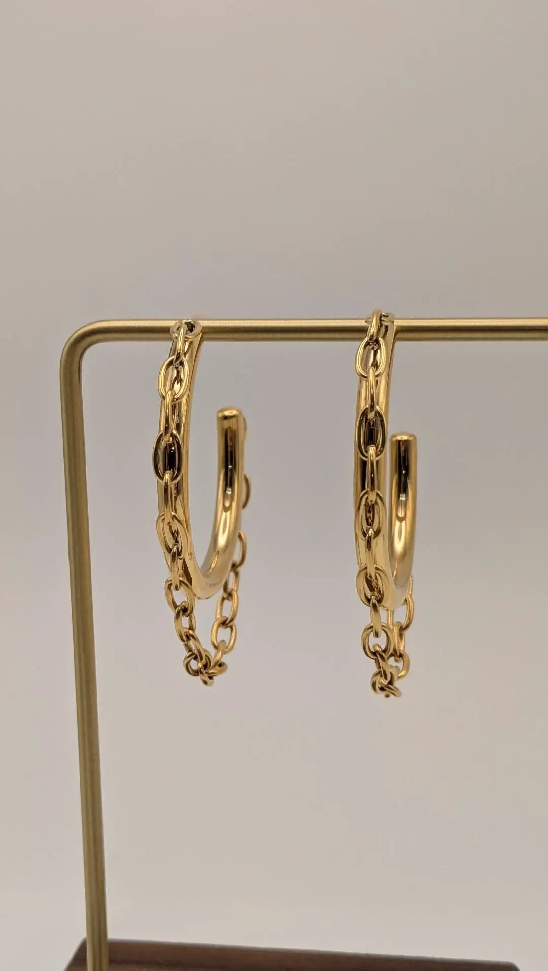 Gianna Hoops Sahira Jewelry Design