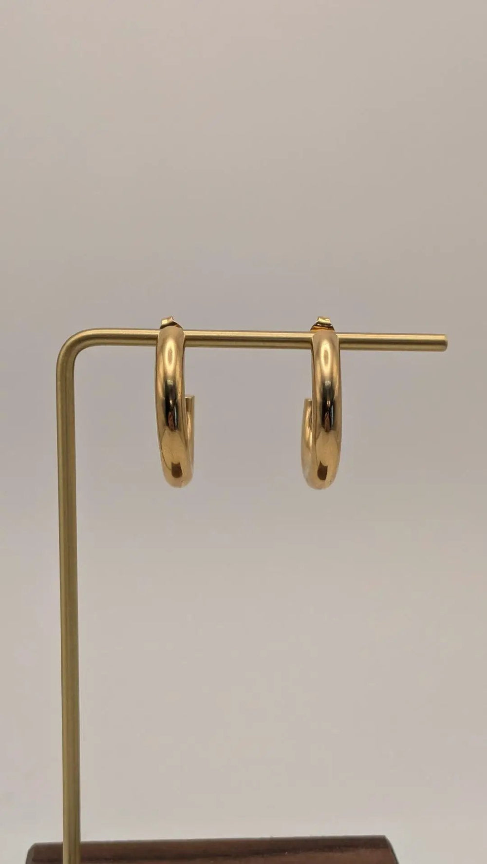 Anya Mini Hoop Sahira Jewelry Design